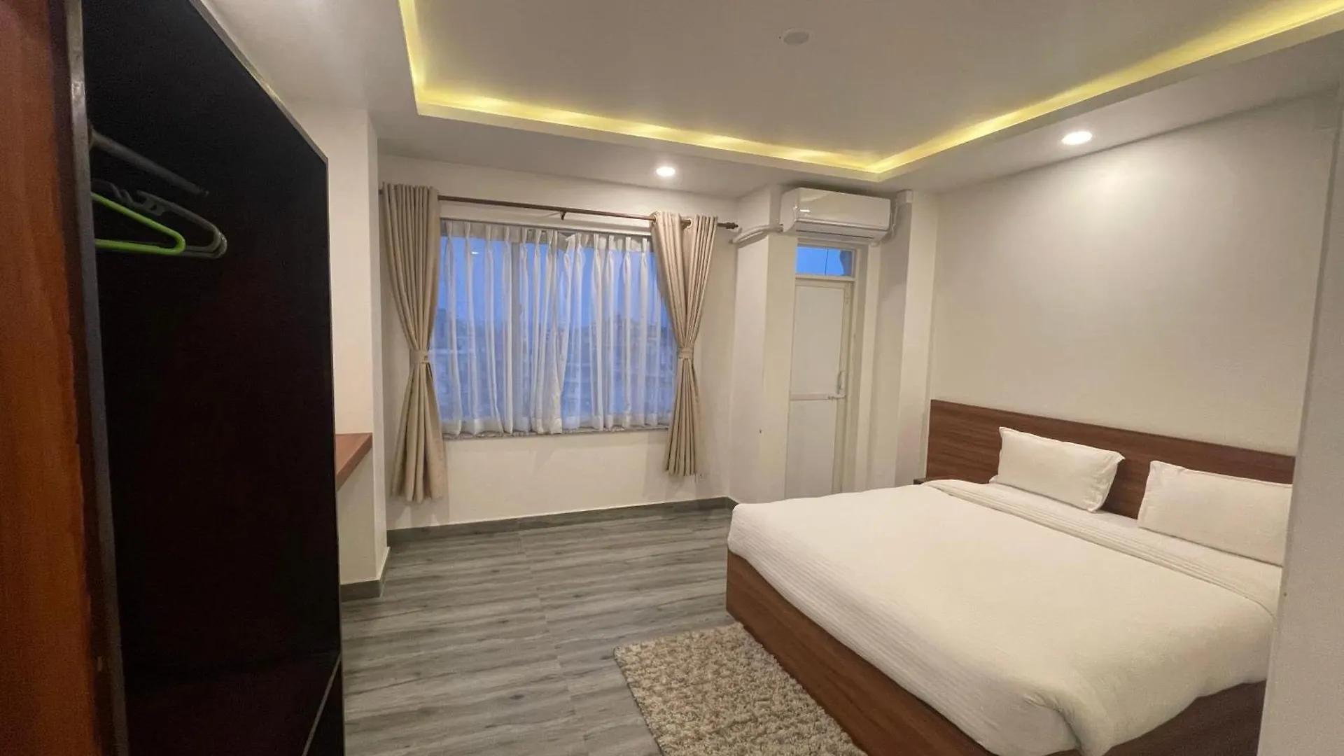 Hotel Little Buddha Inn Kathmandu 3*,