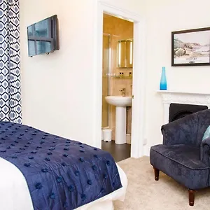 Rosslyn House Hotel Whitby